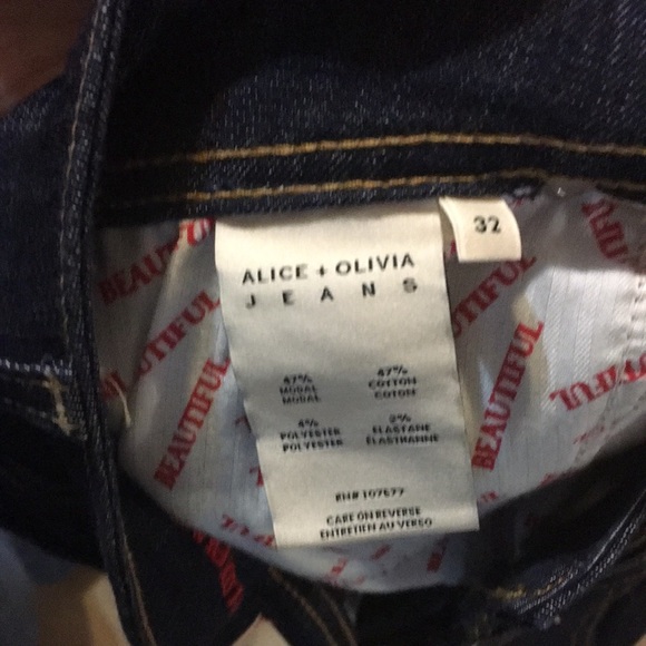 Alice n Olivia NWT YOUR BEAUTIFUL HIGH WAIST FLARE LEG BADAZZ JEANS size 32 - Picture 7 of 9